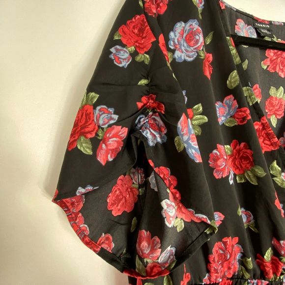 Torrid Black Floral Blouse - Picture 3 of 7